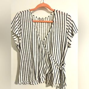 Lucky Brand - Large, Women’s striped short sleeve blouse- tie wrap accent